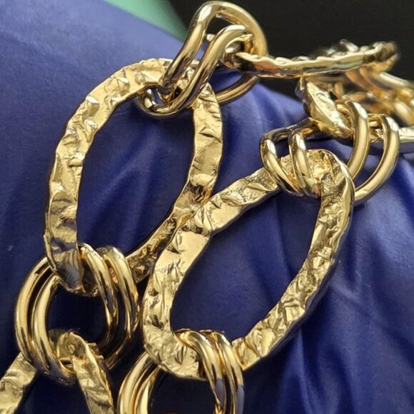 Chunky lightweight 18k gold bracelet - Picture 8 of 16